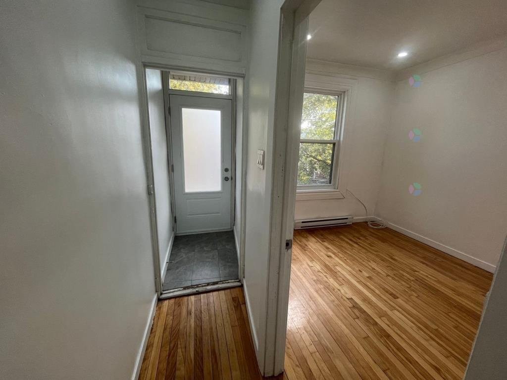 









5965


Rue Hamilton

,
Montréal (Le Sud-Ouest),




QC
H4E3C2

