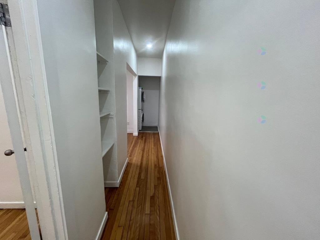 









5965


Rue Hamilton

,
Montréal (Le Sud-Ouest),




QC
H4E3C2

