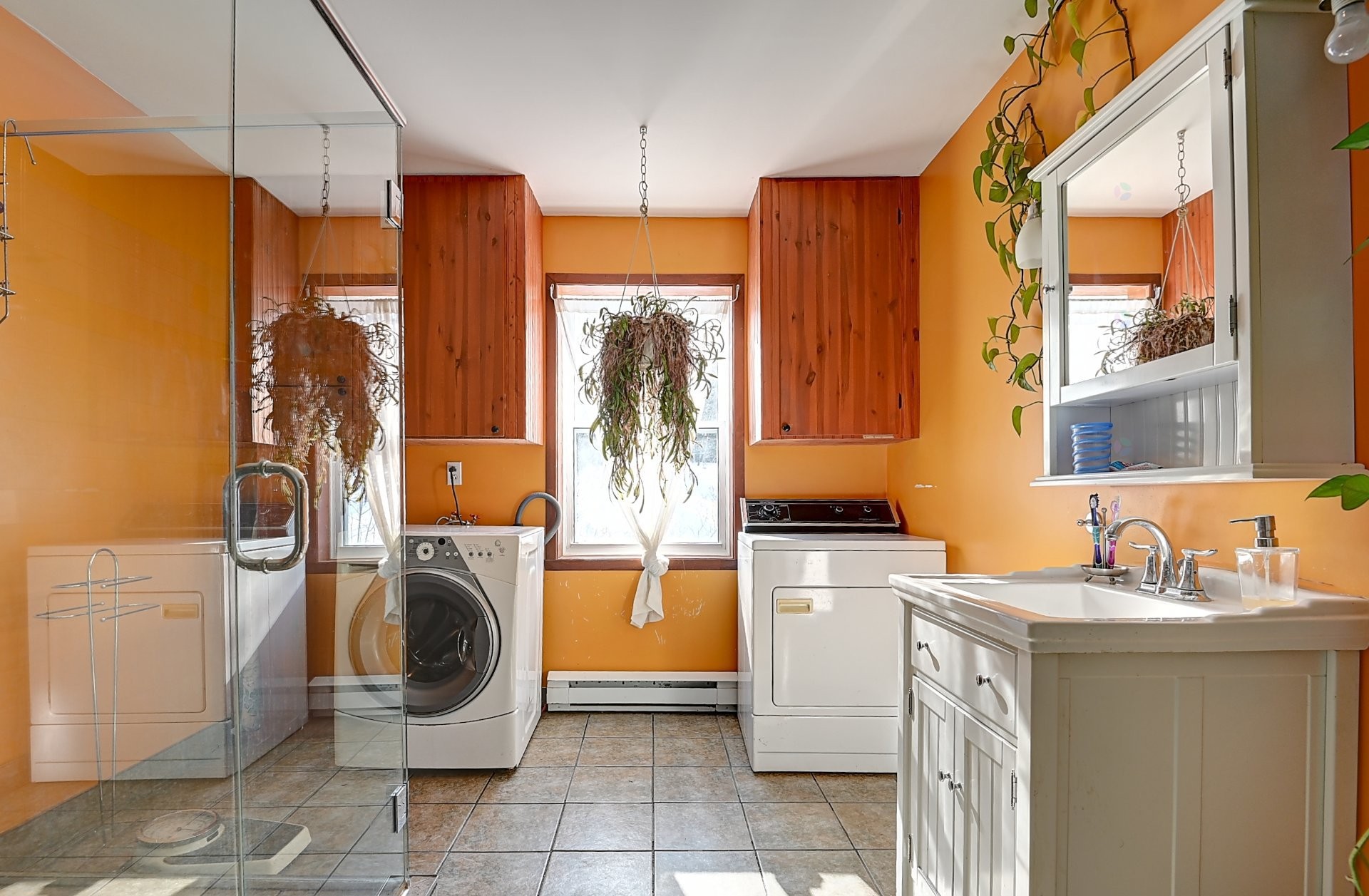 









3881Z


Rg Ste-Anne

,
Saint-Norbert,







QC
J0K3C0

