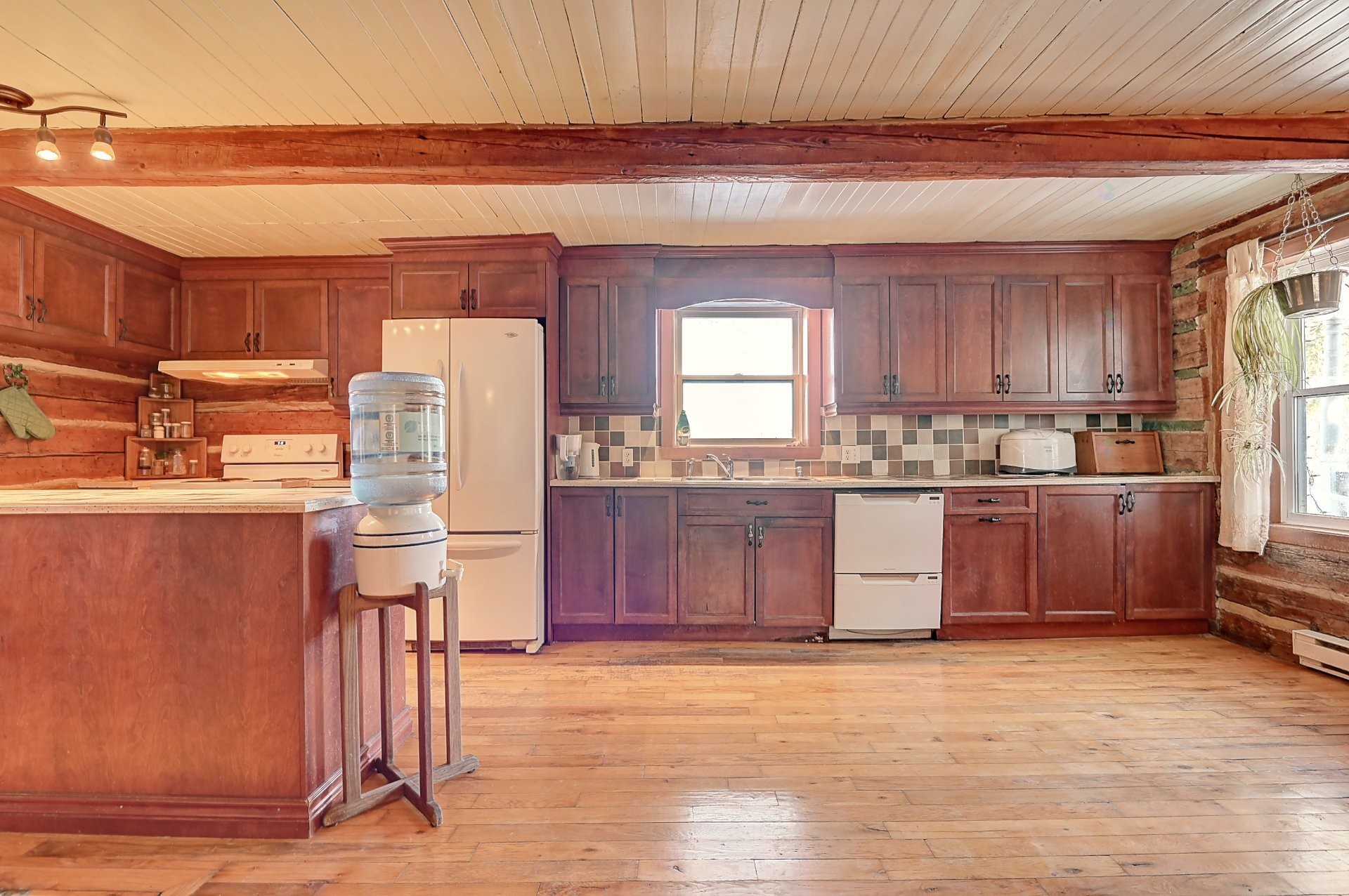 









3881Z


Rg Ste-Anne

,
Saint-Norbert,







QC
J0K3C0

