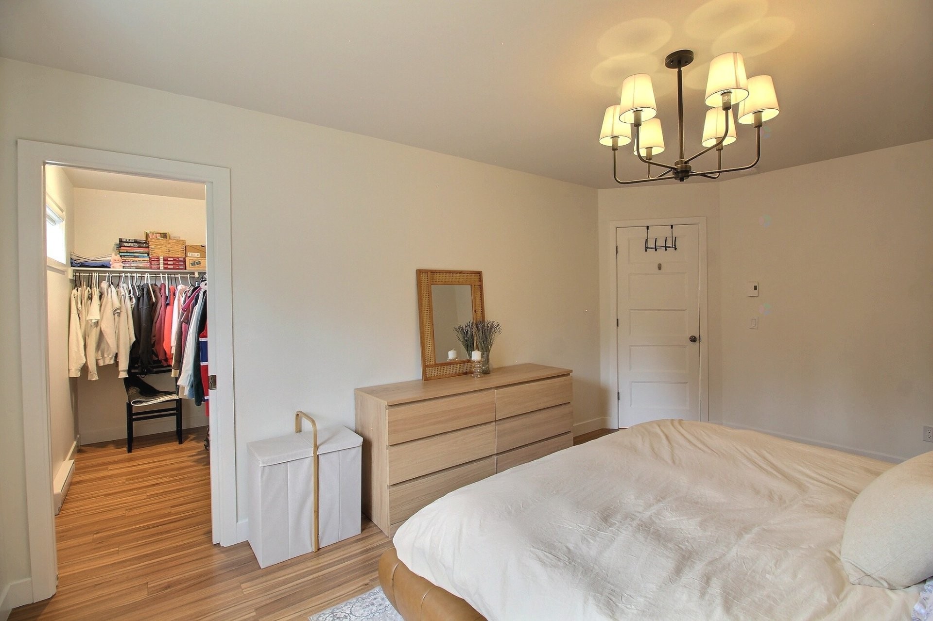 









1786


Rue des Pois-de-Senteur

,
Sherbrooke (Fleurimont),




QC
J1E0L7

