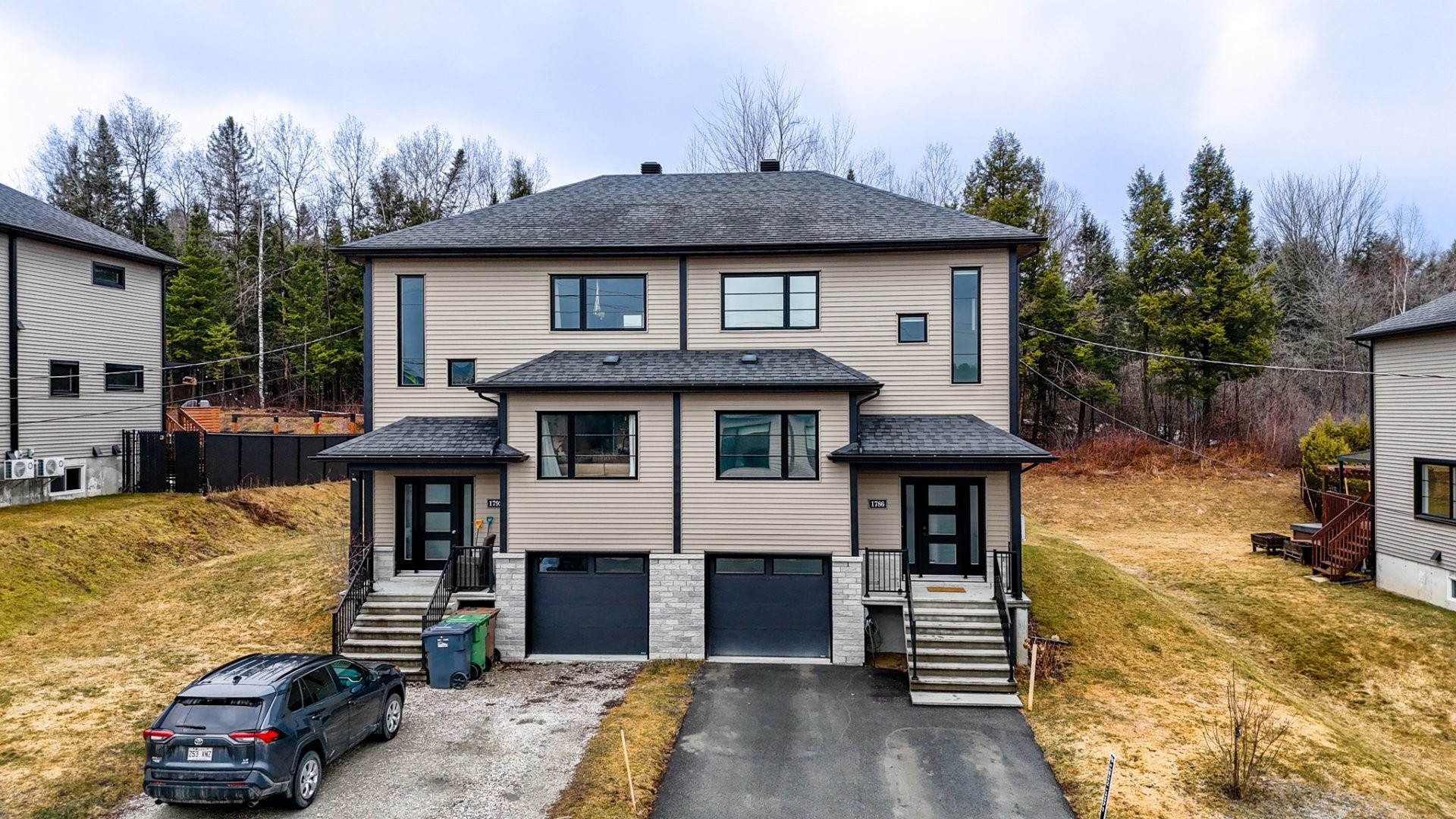 









1786


Rue des Pois-de-Senteur

,
Sherbrooke (Fleurimont),




QC
J1E0L7

