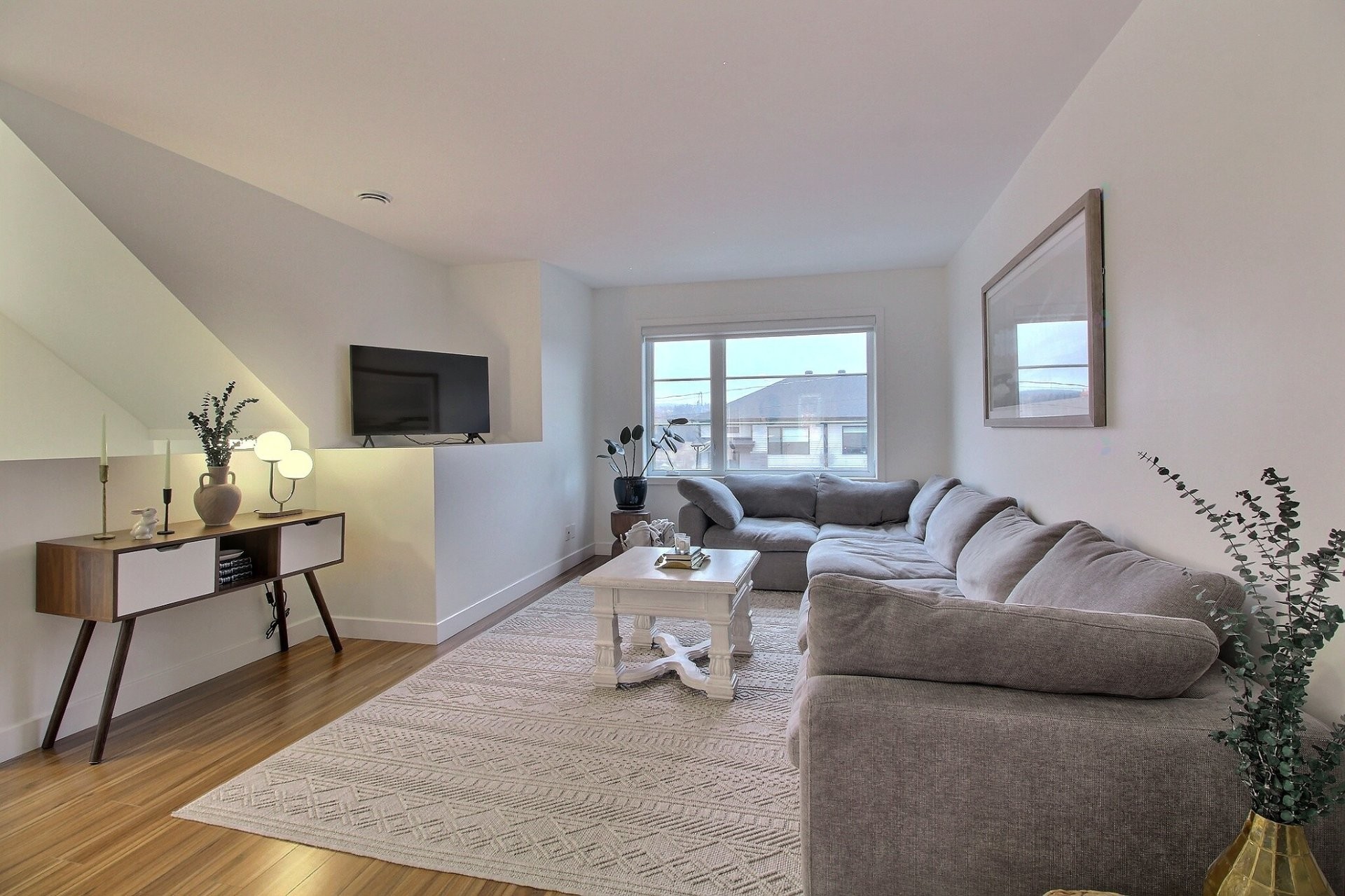 









1786


Rue des Pois-de-Senteur

,
Sherbrooke (Fleurimont),




QC
J1E0L7

