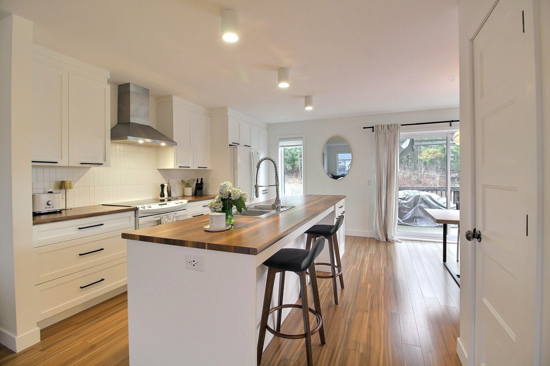 









1786


Rue des Pois-de-Senteur

,
Sherbrooke (Fleurimont),




QC
J1E0L7

