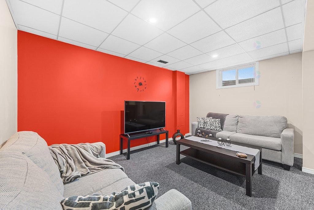 









766


Ch. John-Dale

,
Shawville,




QC
J0X2Y0

