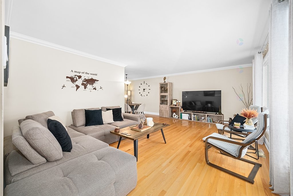 









766


Ch. John-Dale

,
Shawville,




QC
J0X2Y0

