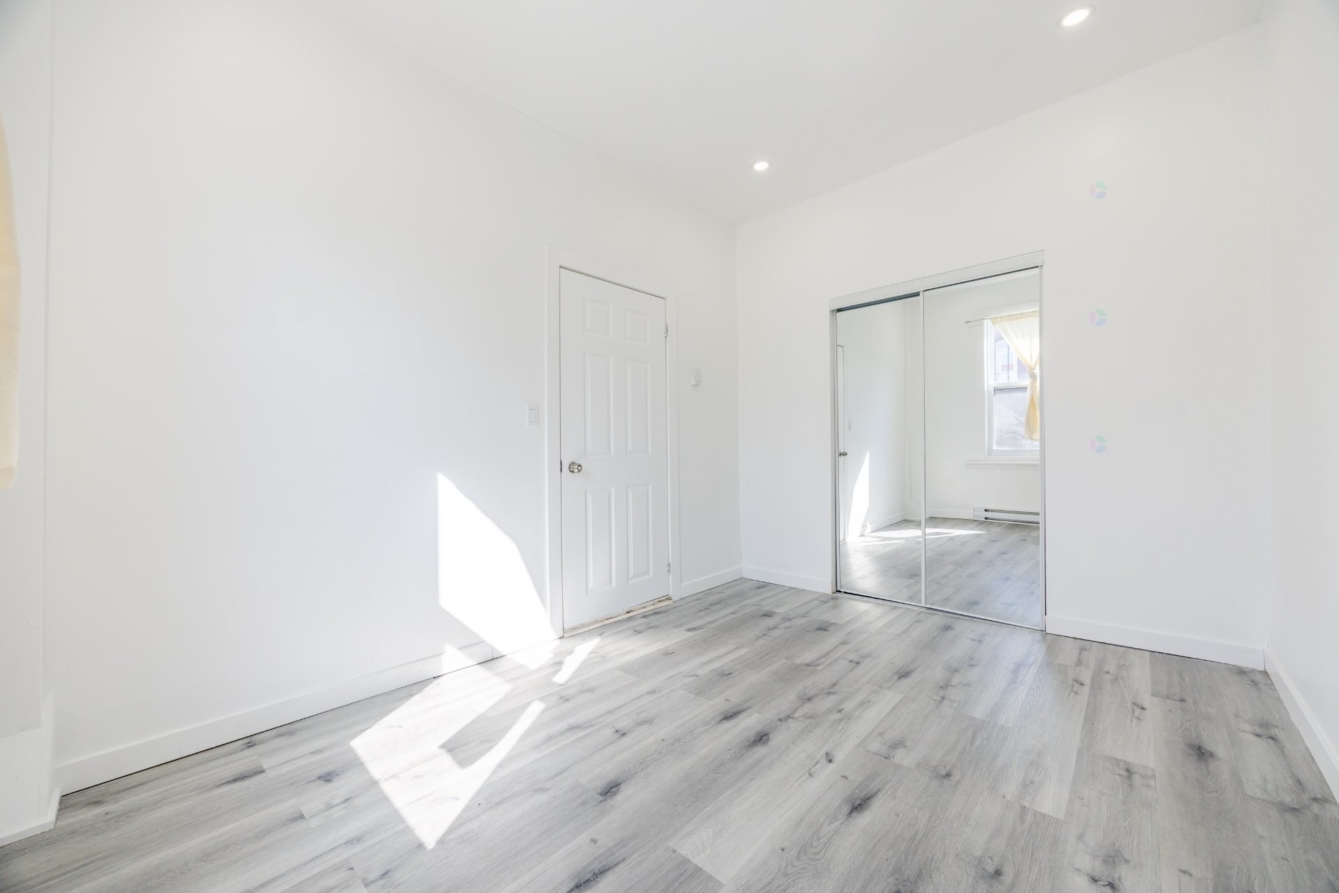 









5967


Rue Hamilton

,
Montréal (Le Sud-Ouest),




QC
H4E3C2

