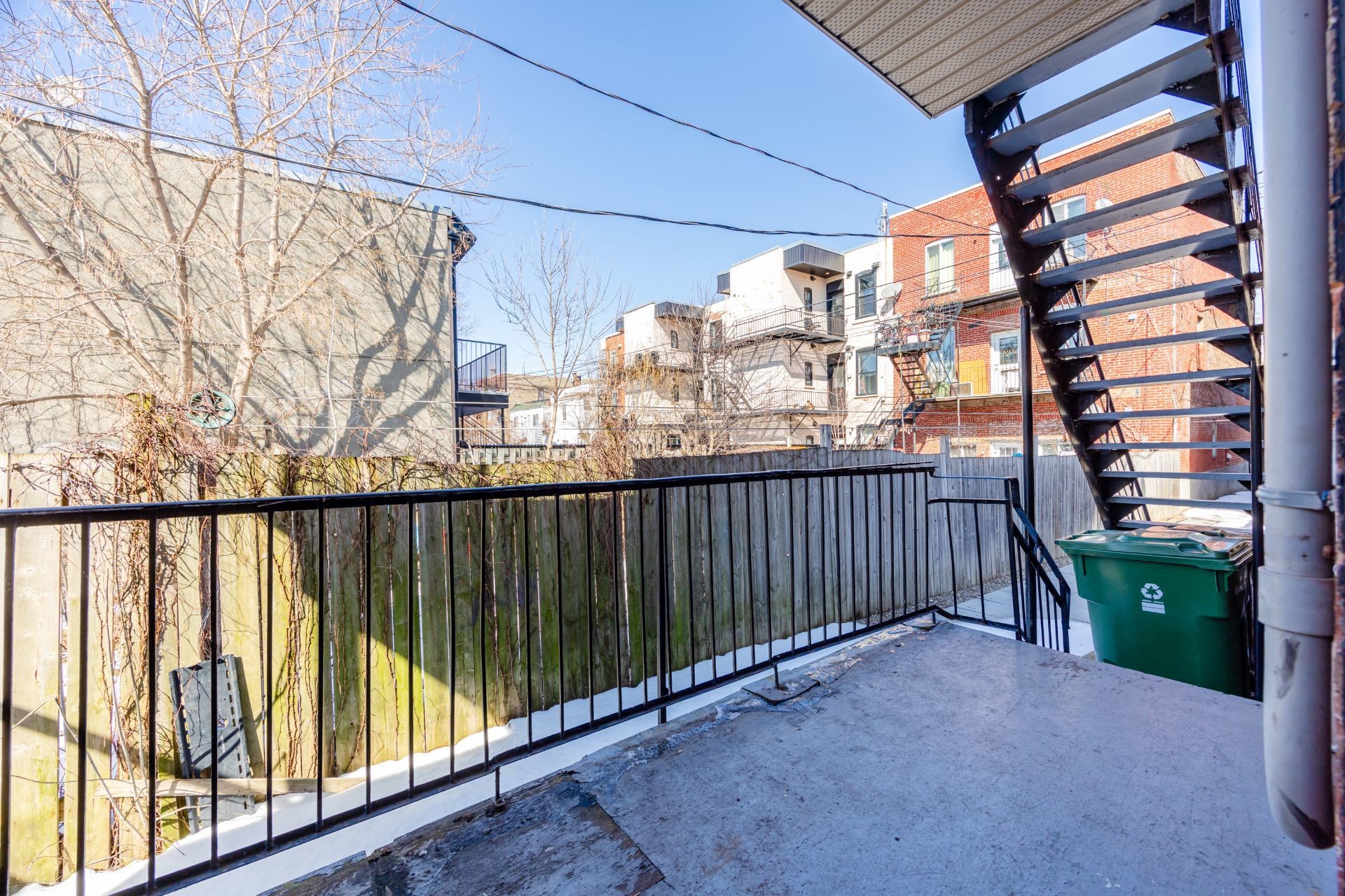 









5967


Rue Hamilton

,
Montréal (Le Sud-Ouest),




QC
H4E3C2

