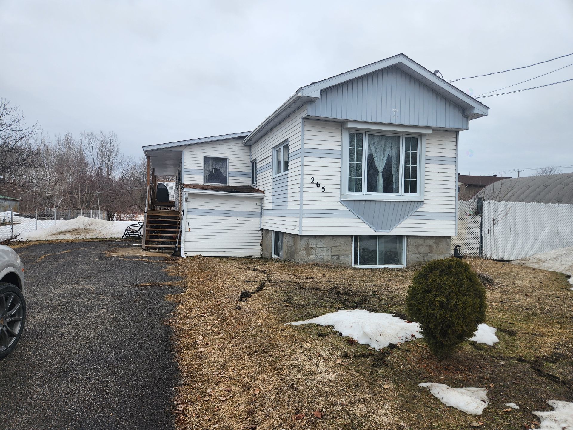 









265


Rue du Parc

,
Plaisance,




QC
J0V1S0

