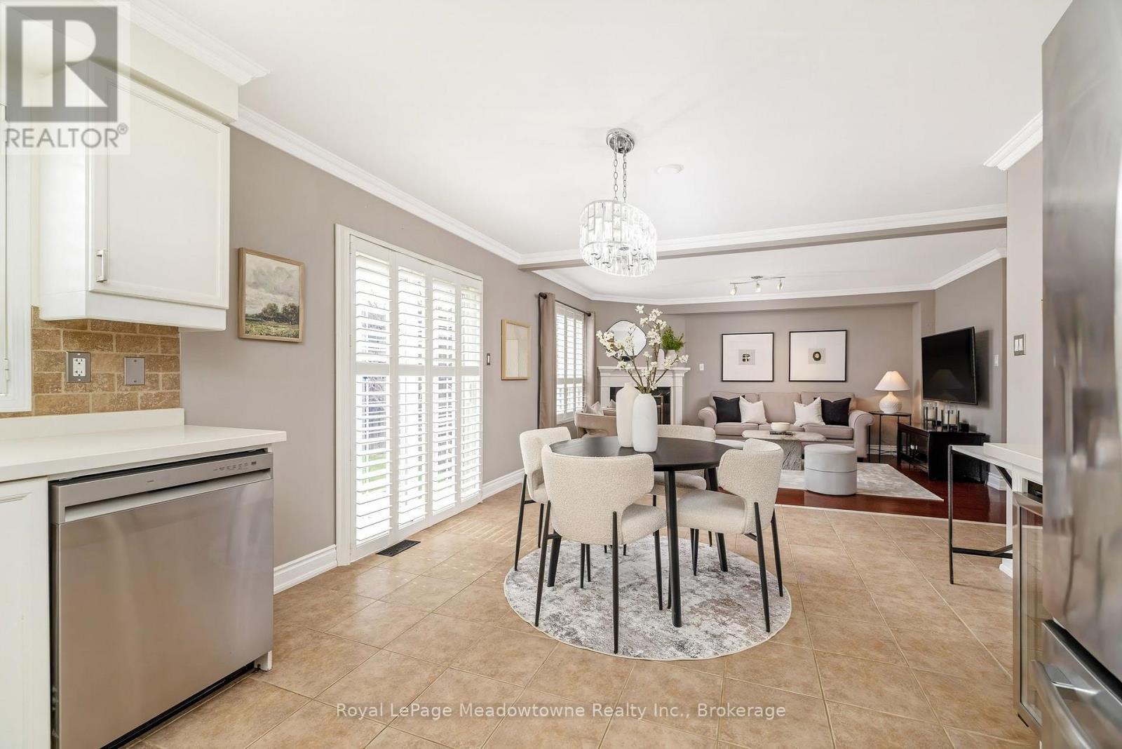 












487 HARTLEY BOULEVARD

,
Milton (CL Clarke),




Ontario
L9T6K9

