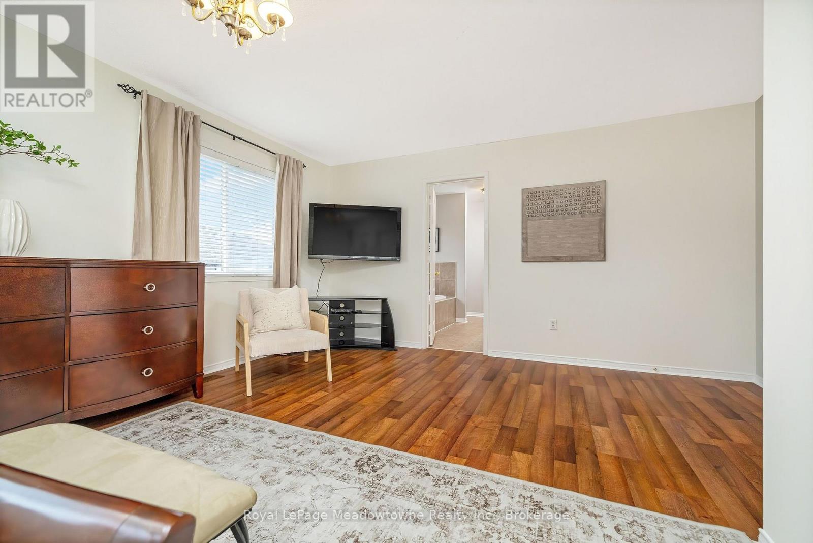 












487 HARTLEY BOULEVARD

,
Milton (CL Clarke),




Ontario
L9T6K9

