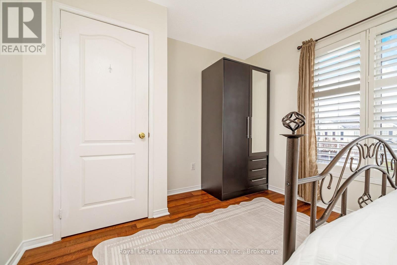 












487 HARTLEY BOULEVARD

,
Milton (CL Clarke),




Ontario
L9T6K9

