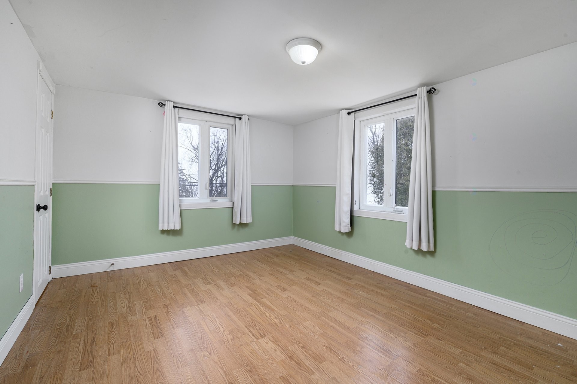 









1370


Ch. du Lac-St-Louis

,
Léry,




QC
J6N1B1

