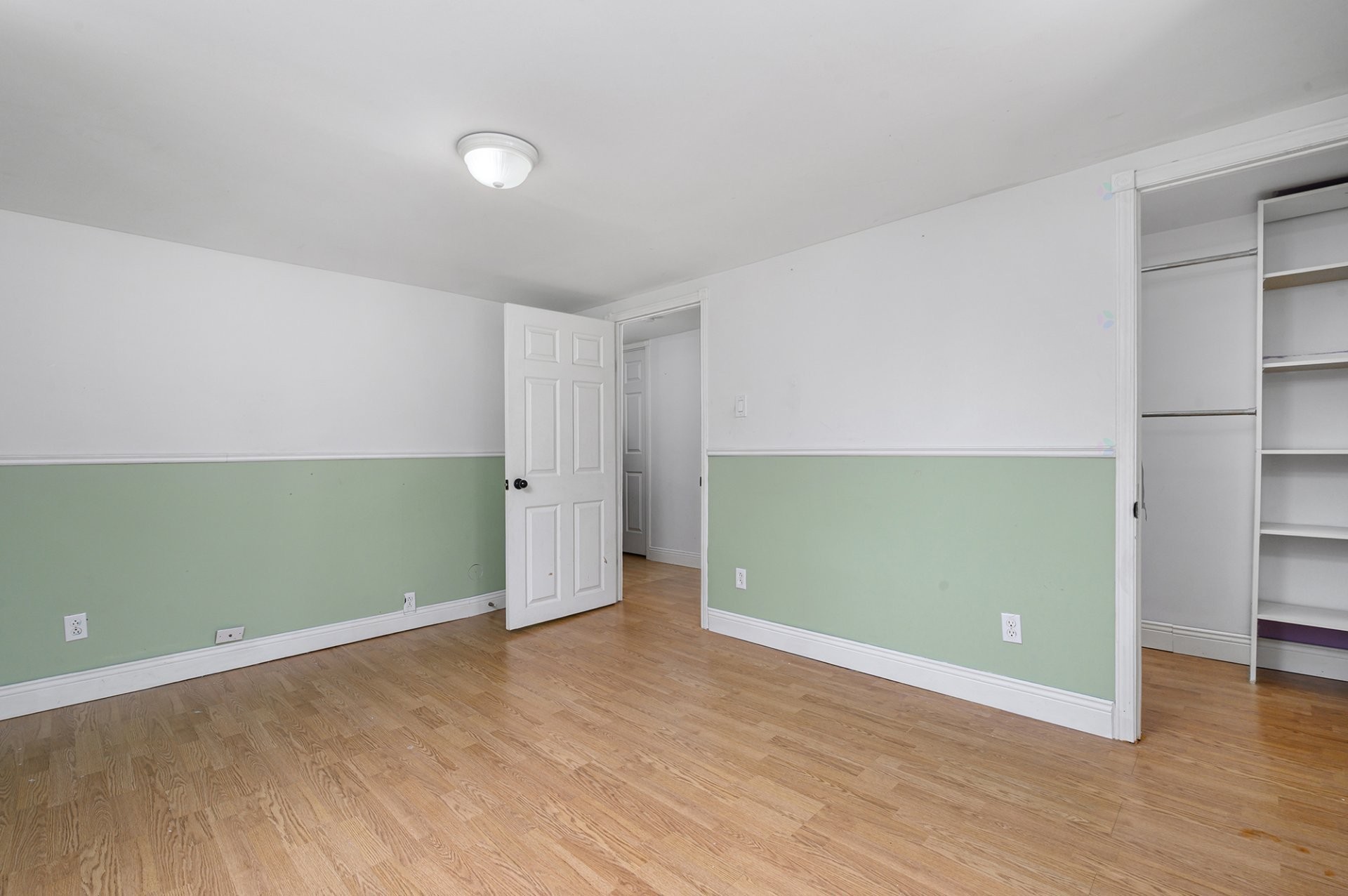 









1370


Ch. du Lac-St-Louis

,
Léry,




QC
J6N1B1

