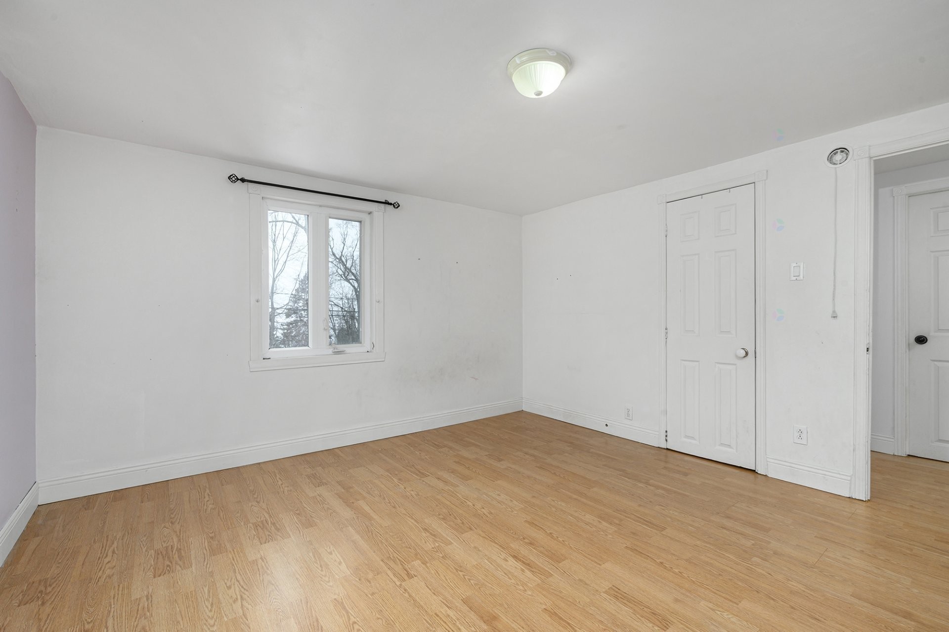 









1370


Ch. du Lac-St-Louis

,
Léry,




QC
J6N1B1

