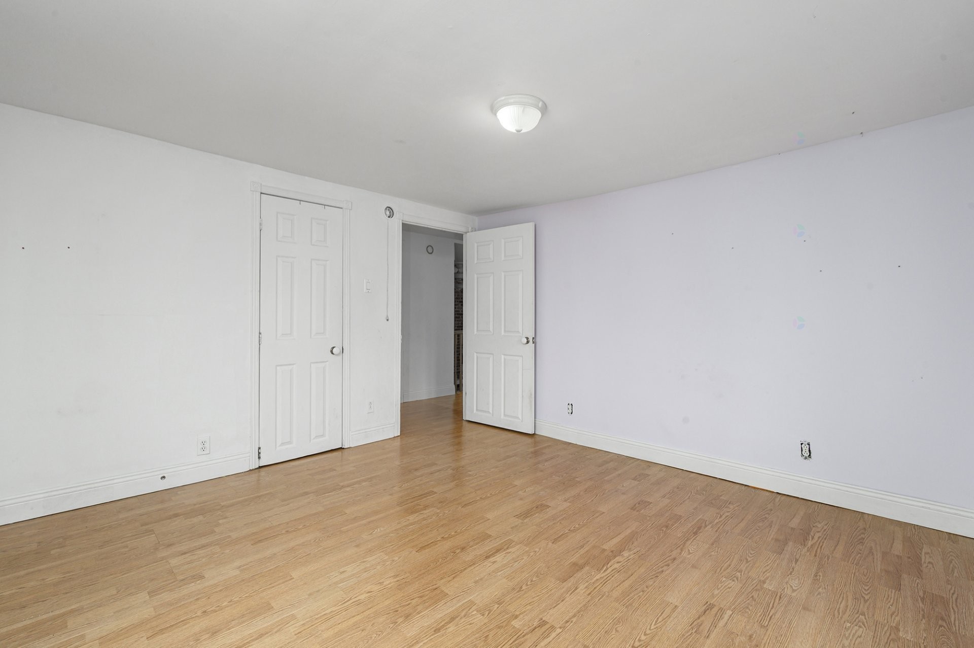 









1370


Ch. du Lac-St-Louis

,
Léry,




QC
J6N1B1

