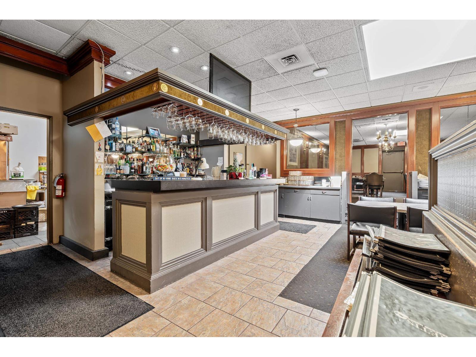 












20511 DOUGLAS CRESCENT

,
Langley,




British Columbia
V3A4B6

