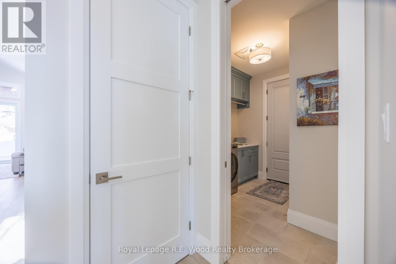 












11 GREENHILL DRIVE

,
Tillsonburg,




Ontario
N4G0L4

