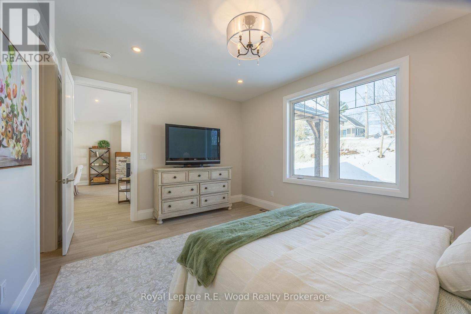 












11 GREENHILL DRIVE

,
Tillsonburg,




Ontario
N4G0L4

