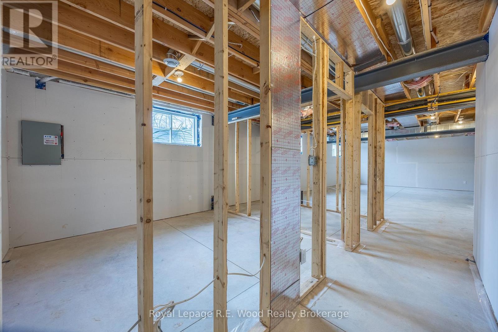 












11 GREENHILL DRIVE

,
Tillsonburg,




Ontario
N4G0L4

