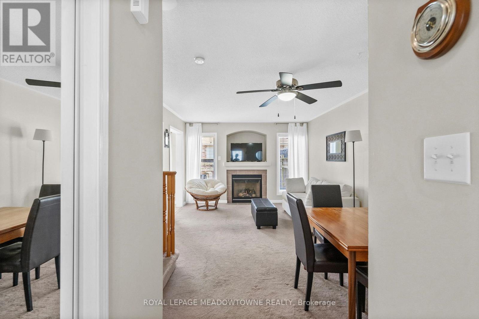 












862 STARK CIRCLE

,
Milton,




Ontario
L9T6Y7

