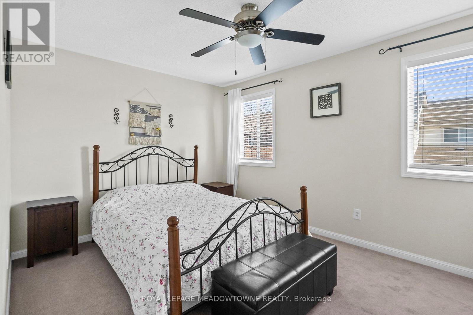 












862 STARK CIRCLE

,
Milton,




Ontario
L9T6Y7

