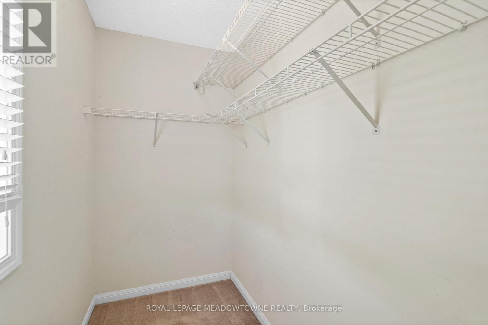 












862 STARK CIRCLE

,
Milton,




Ontario
L9T6Y7

