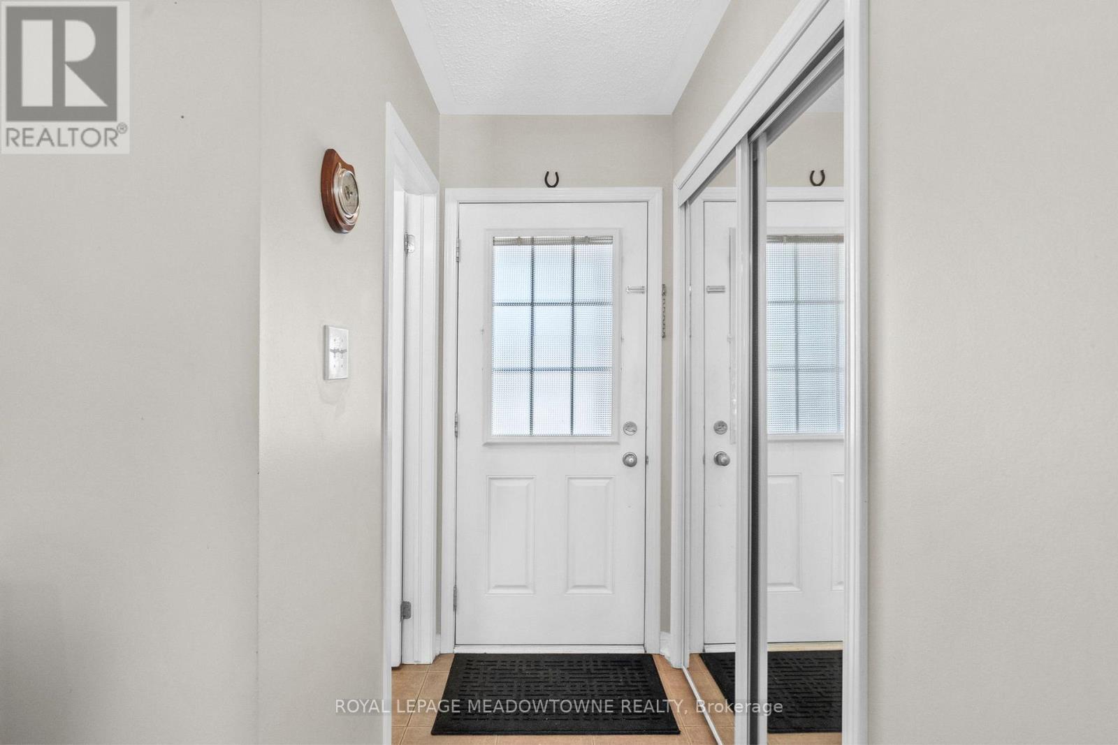 












862 STARK CIRCLE

,
Milton,




Ontario
L9T6Y7

