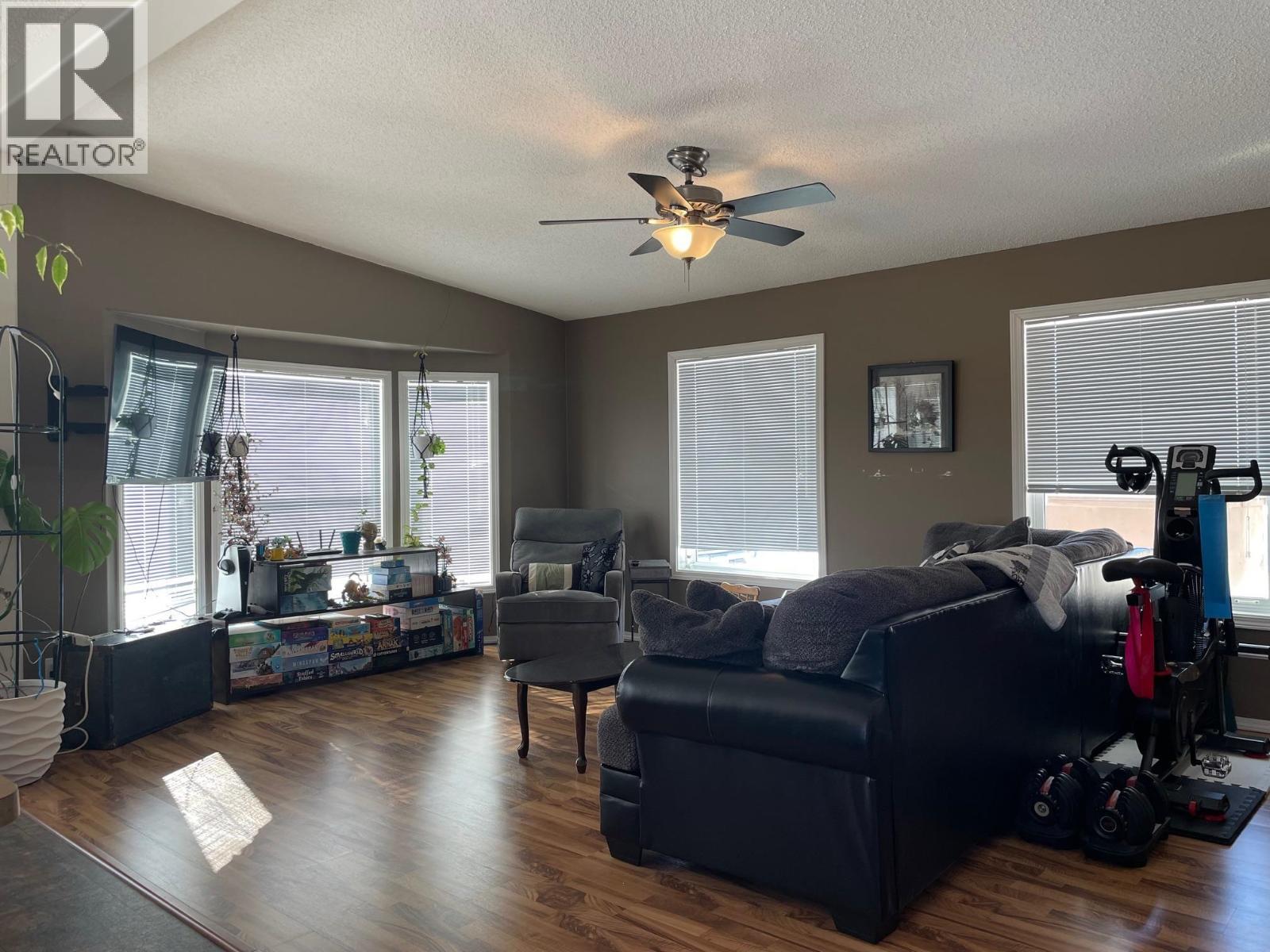 












34 PEBBLE DRIVE

,
Fort Nelson,




British Columbia
V0C1R0

