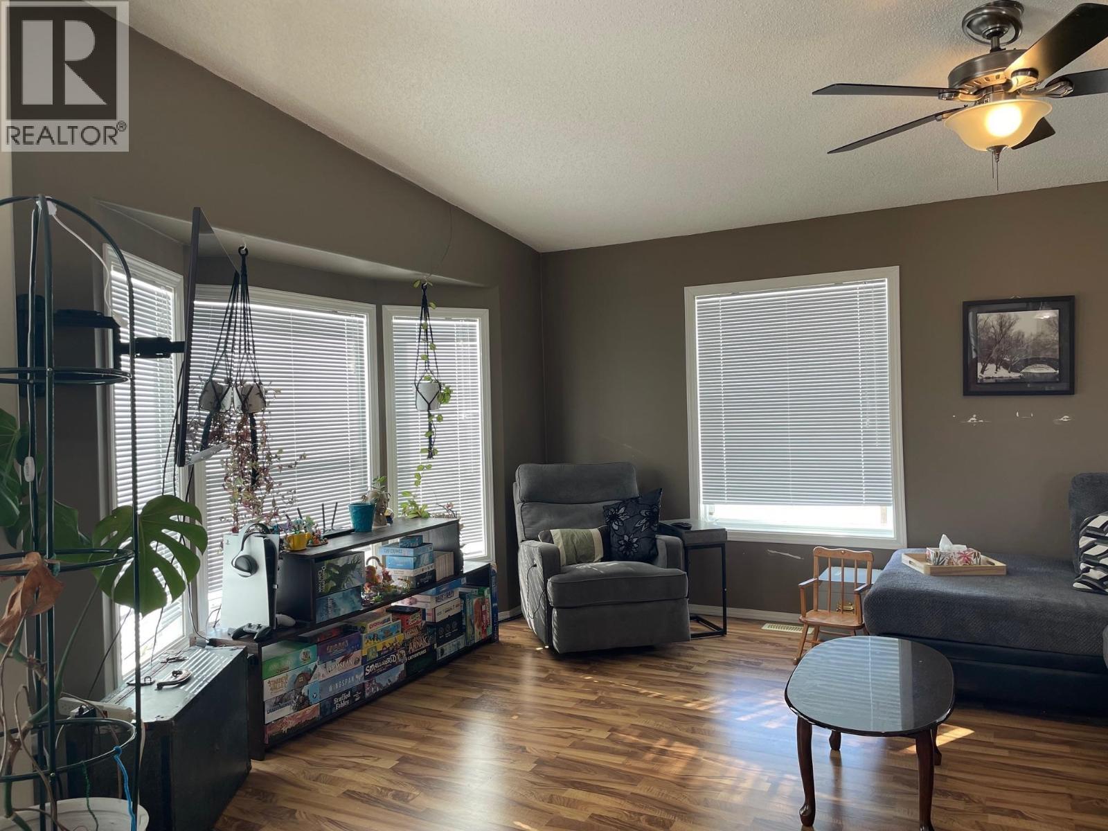 












34 PEBBLE DRIVE

,
Fort Nelson,




British Columbia
V0C1R0

