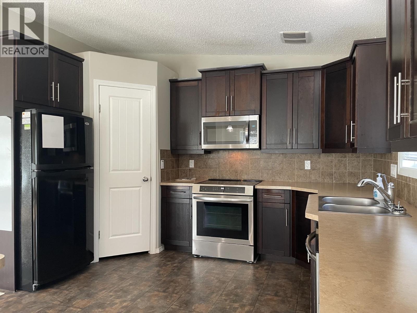 












34 PEBBLE DRIVE

,
Fort Nelson,




British Columbia
V0C1R0


