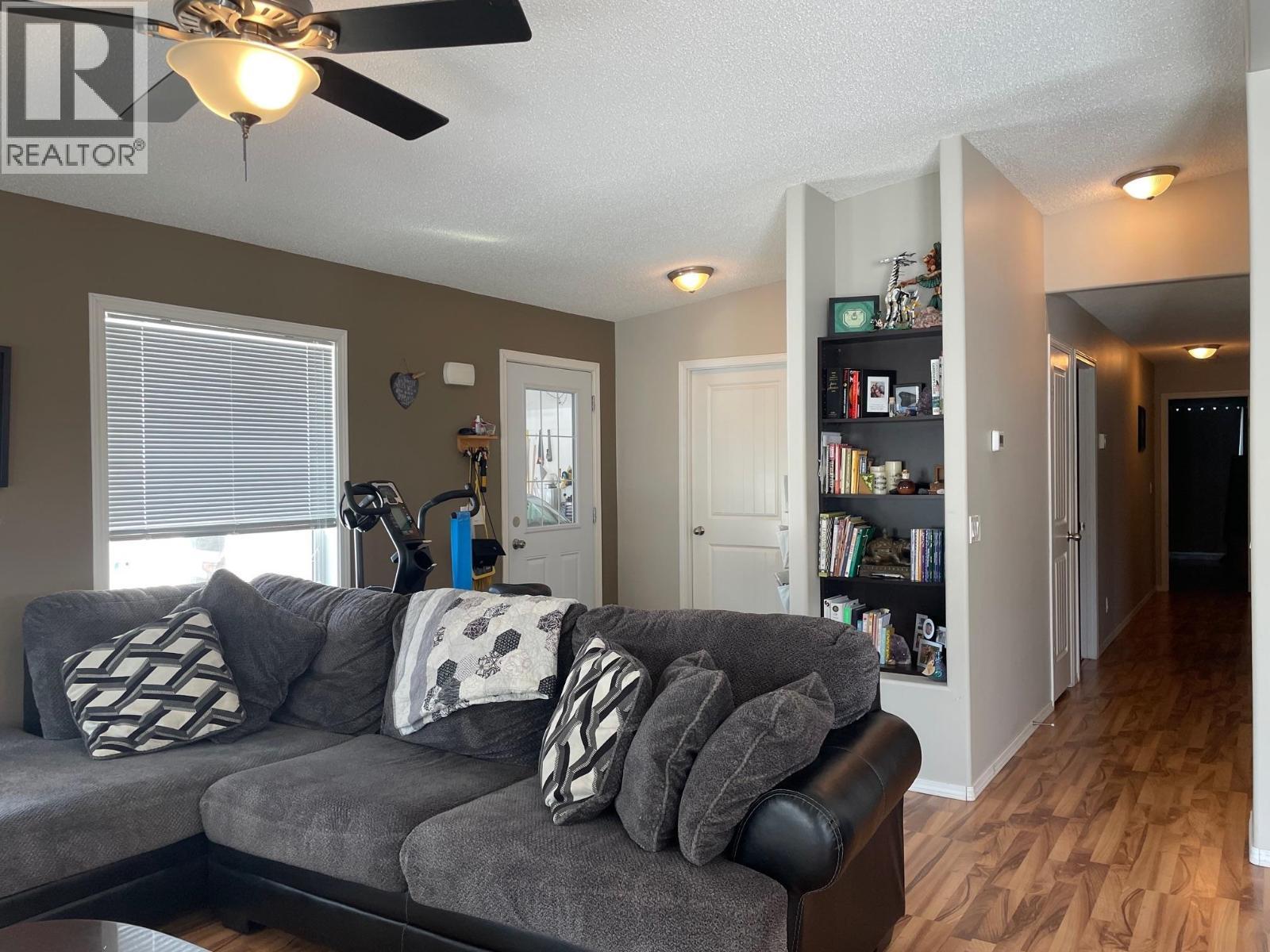 












34 PEBBLE DRIVE

,
Fort Nelson,




British Columbia
V0C1R0

