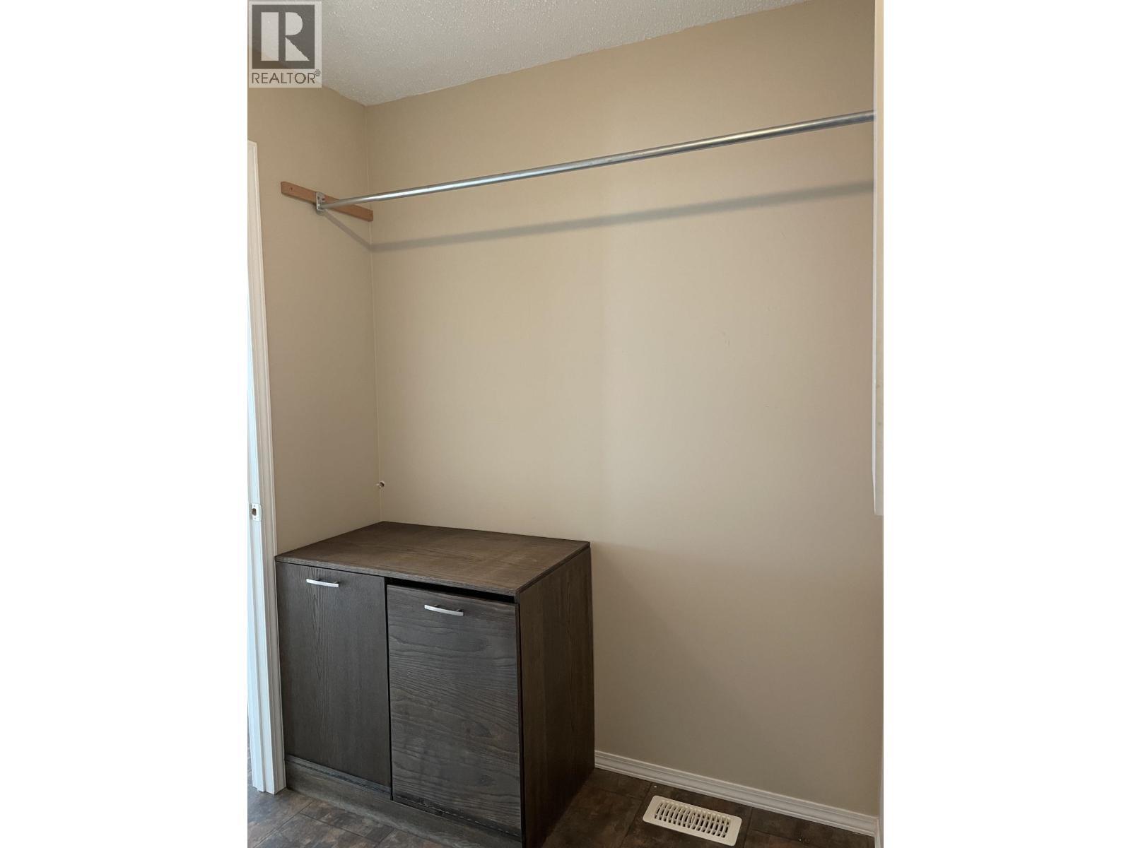 












34 PEBBLE DRIVE

,
Fort Nelson,




British Columbia
V0C1R0

