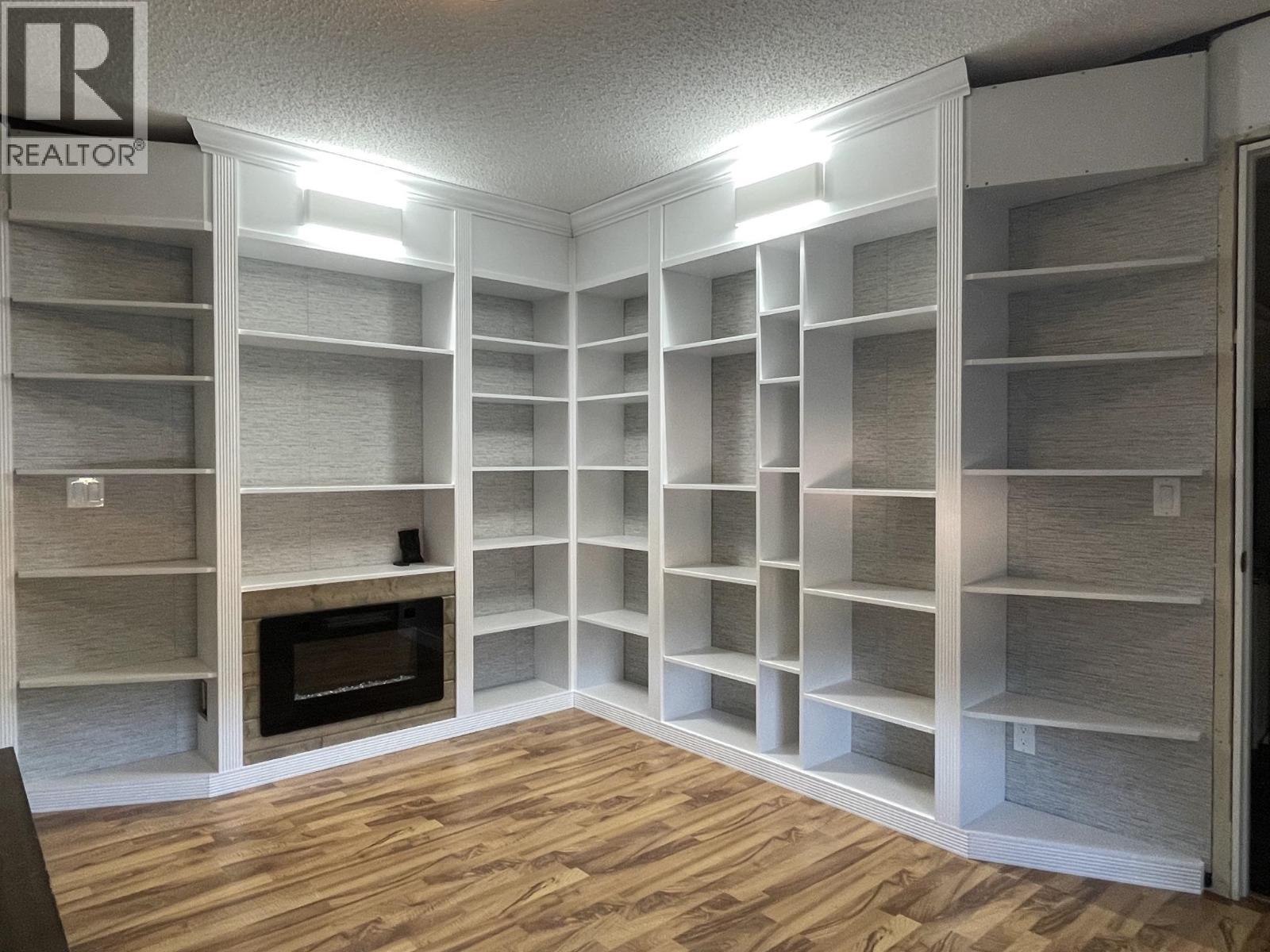 












34 PEBBLE DRIVE

,
Fort Nelson,




British Columbia
V0C1R0

