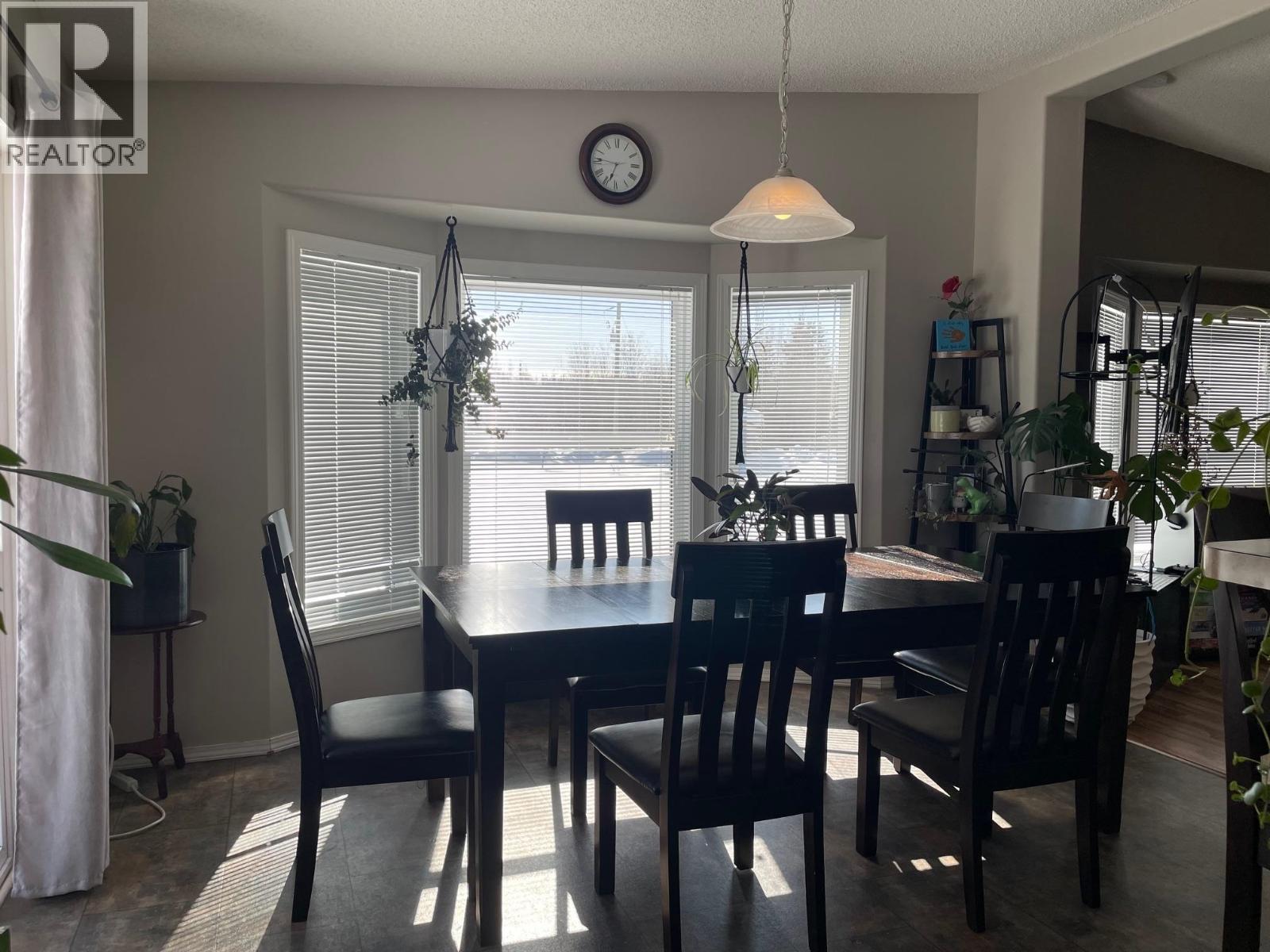 












34 PEBBLE DRIVE

,
Fort Nelson,




British Columbia
V0C1R0


