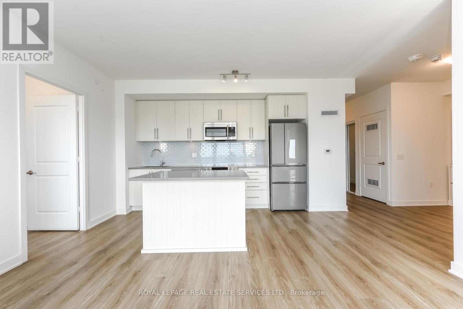 












607 - 4677 GLEN ERIN DRIVE

,
Mississauga,




Ontario
L5M2E3

