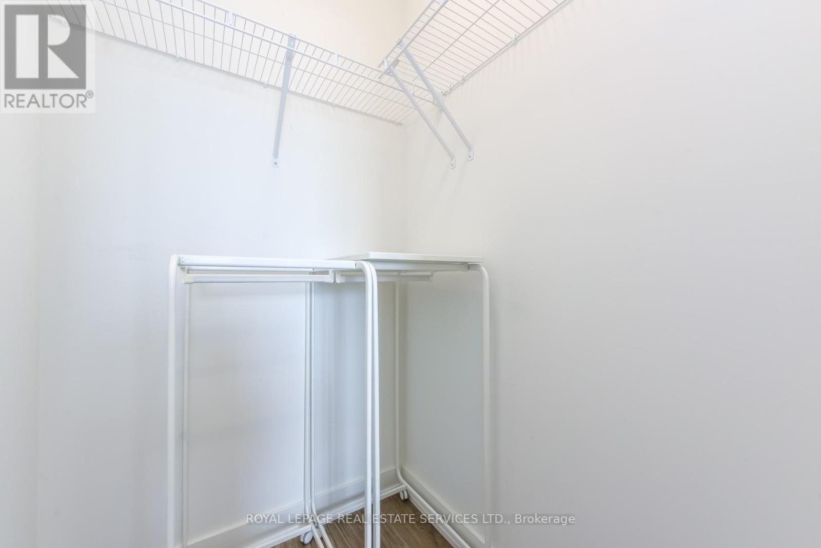 












607 - 4677 GLEN ERIN DRIVE

,
Mississauga,




Ontario
L5M2E3

