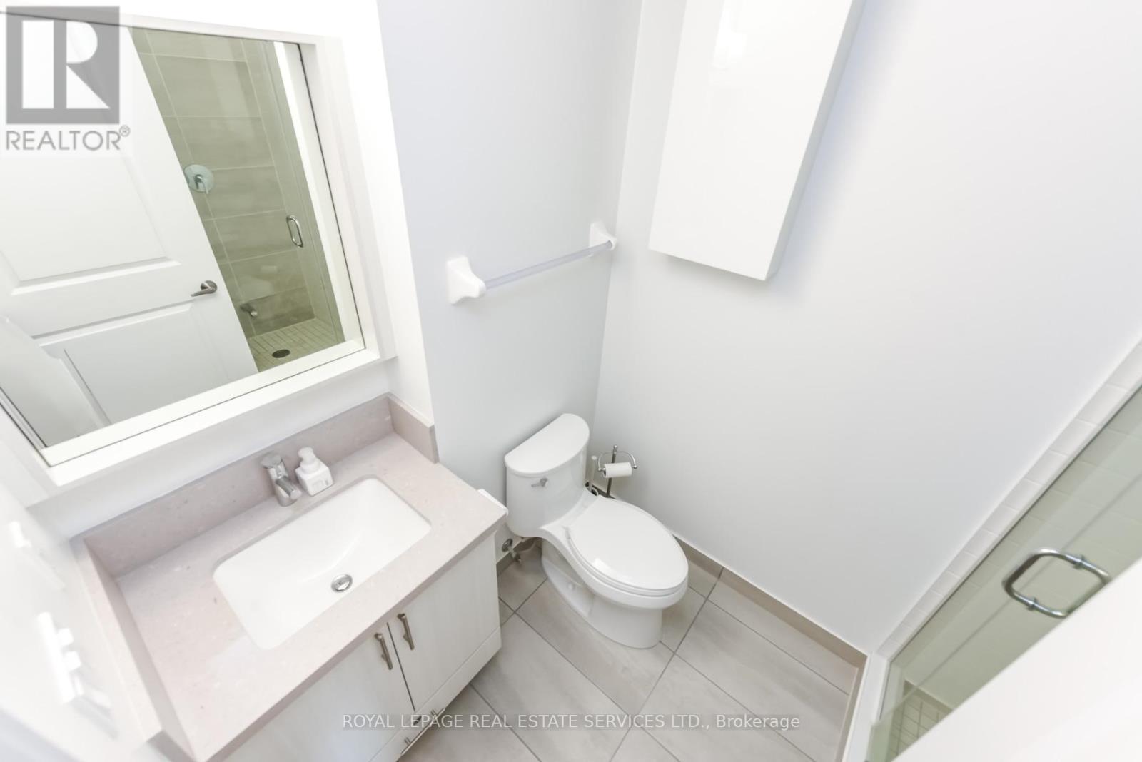 












607 - 4677 GLEN ERIN DRIVE

,
Mississauga,




Ontario
L5M2E3

