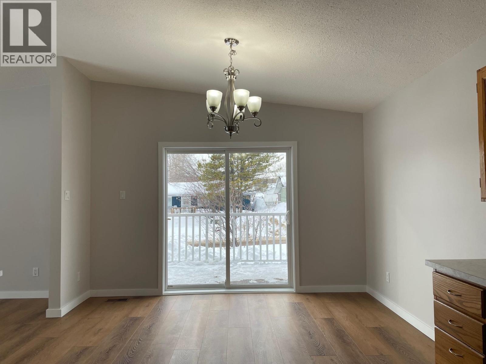 












3924 E 53 AVENUE

,
Fort Nelson,




British Columbia
V0C1R0

