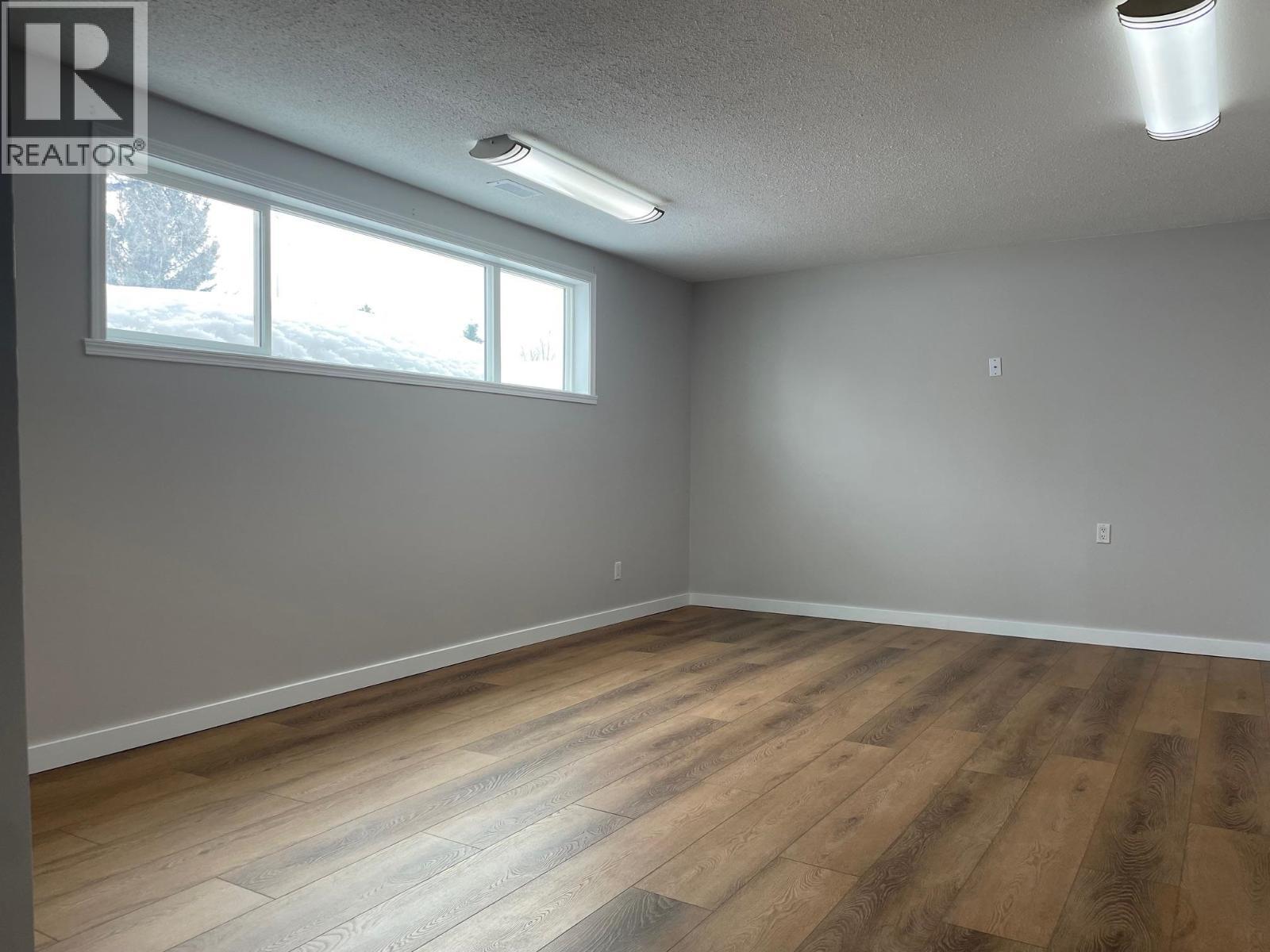 












3924 E 53 AVENUE

,
Fort Nelson,




British Columbia
V0C1R0

