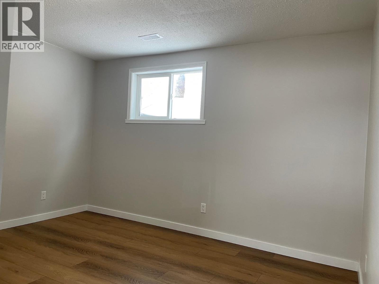 












3924 E 53 AVENUE

,
Fort Nelson,




British Columbia
V0C1R0

