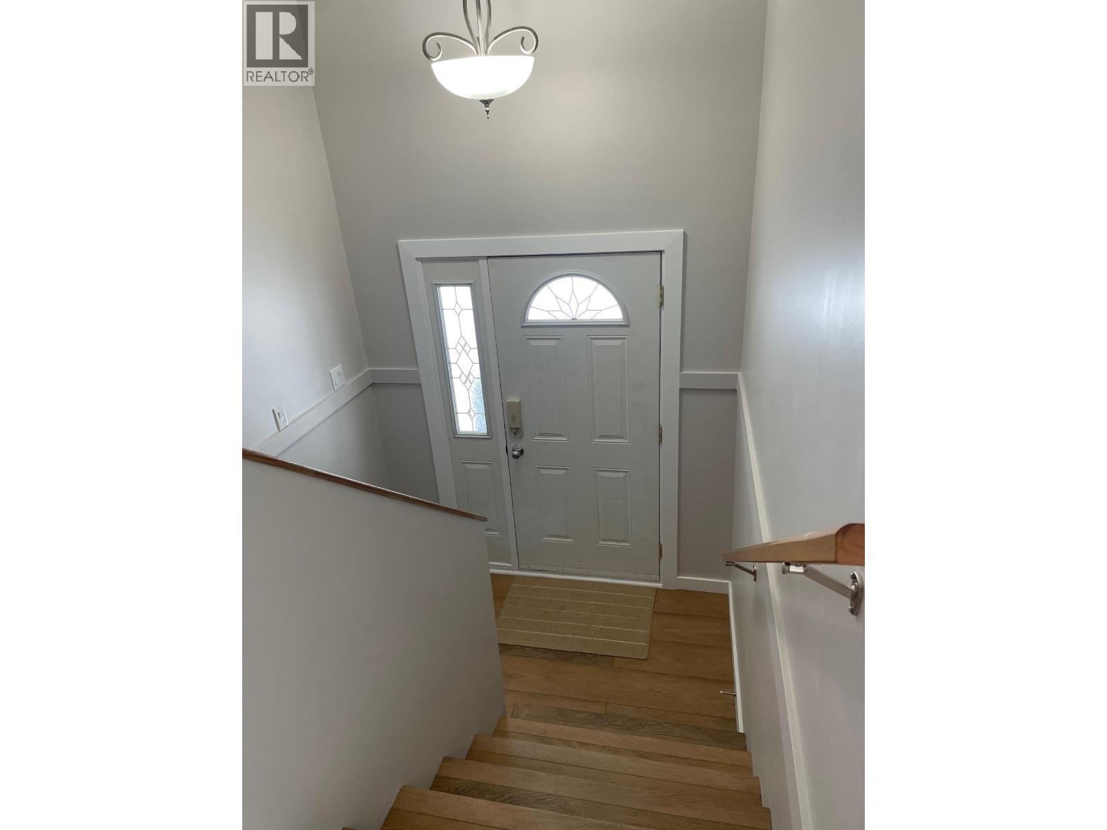 












3924 E 53 AVENUE

,
Fort Nelson,




British Columbia
V0C1R0

