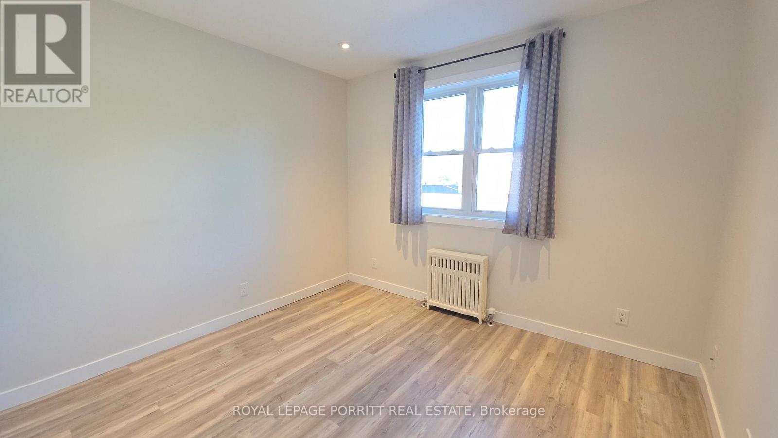 












#2 - 3411 LAKESHORE BOULEVARD W

,
Toronto,




Ontario
M8W1N2

