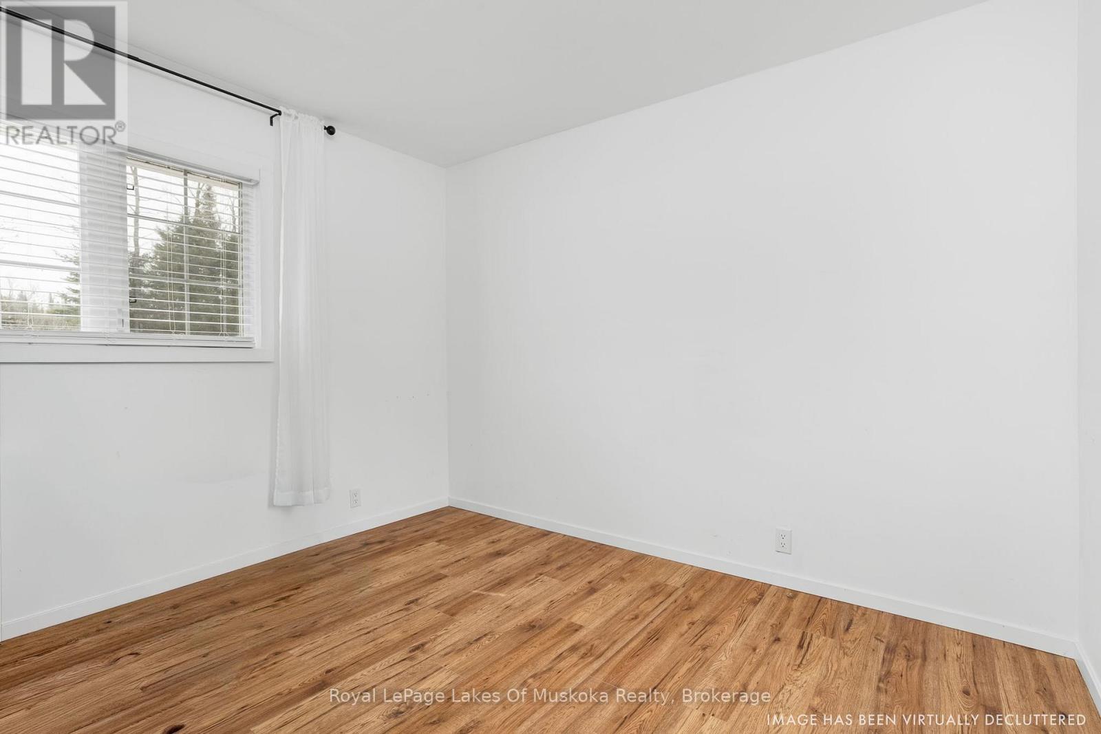 












1 CHRISTOPHER LANE

,
Armour,




Ontario
P0A1C0

