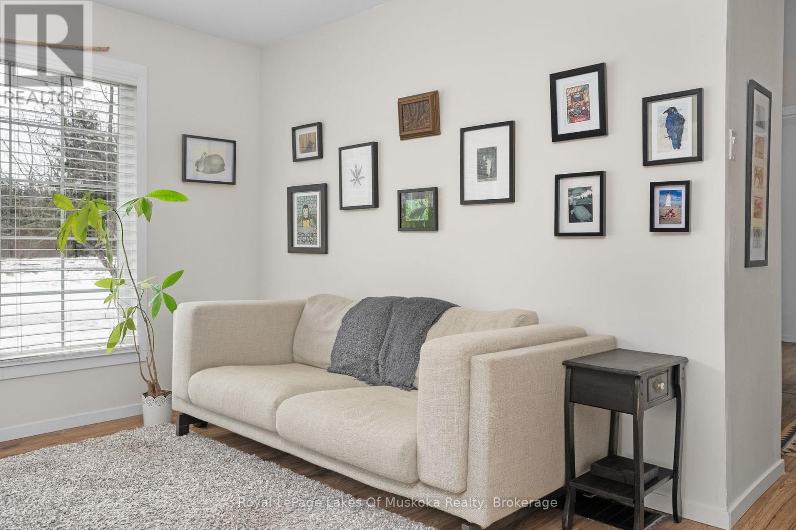 












1 CHRISTOPHER LANE

,
Armour,




Ontario
P0A1C0

