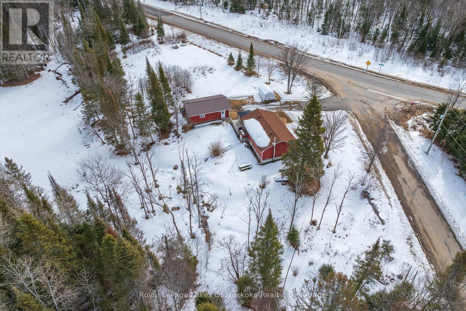 












1 CHRISTOPHER LANE

,
Armour,




Ontario
P0A1C0

