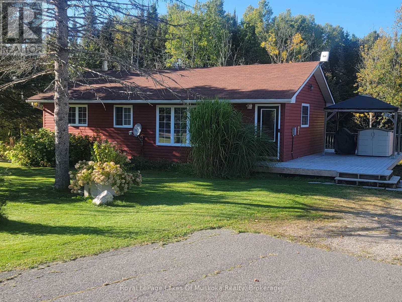 












1 CHRISTOPHER LANE

,
Armour,




Ontario
P0A1C0


