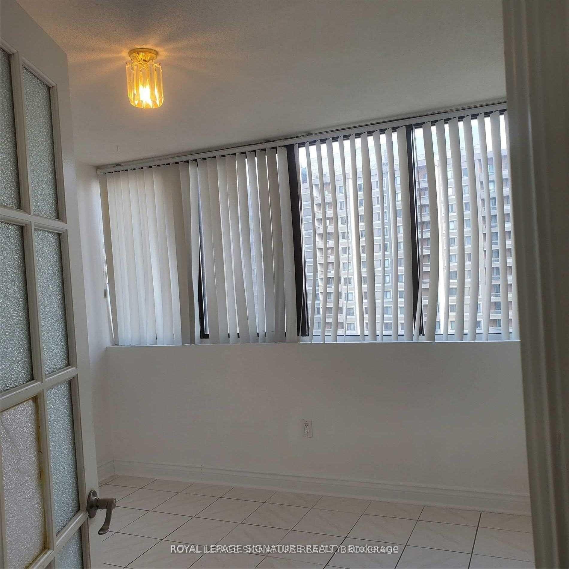 









3590


Kaneff

Crescent, 1407,
Mississauga,




ON
L5A 3X3

