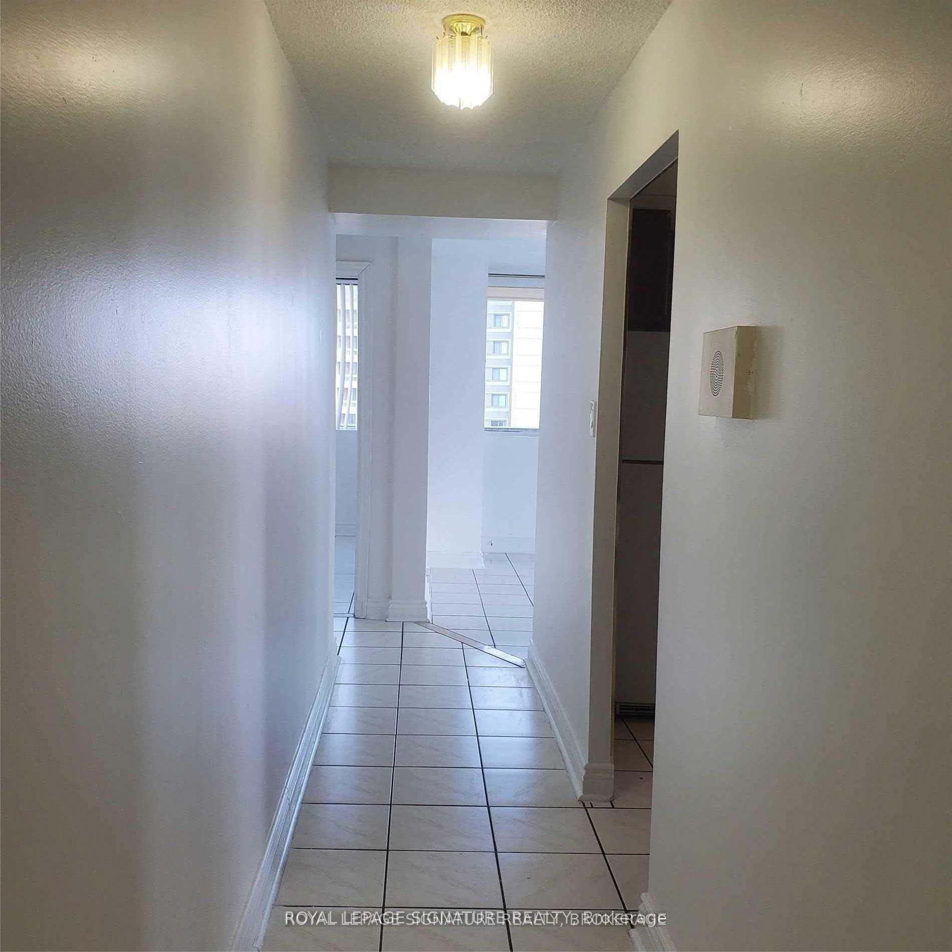 









3590


Kaneff

Crescent, 1407,
Mississauga,




ON
L5A 3X3

