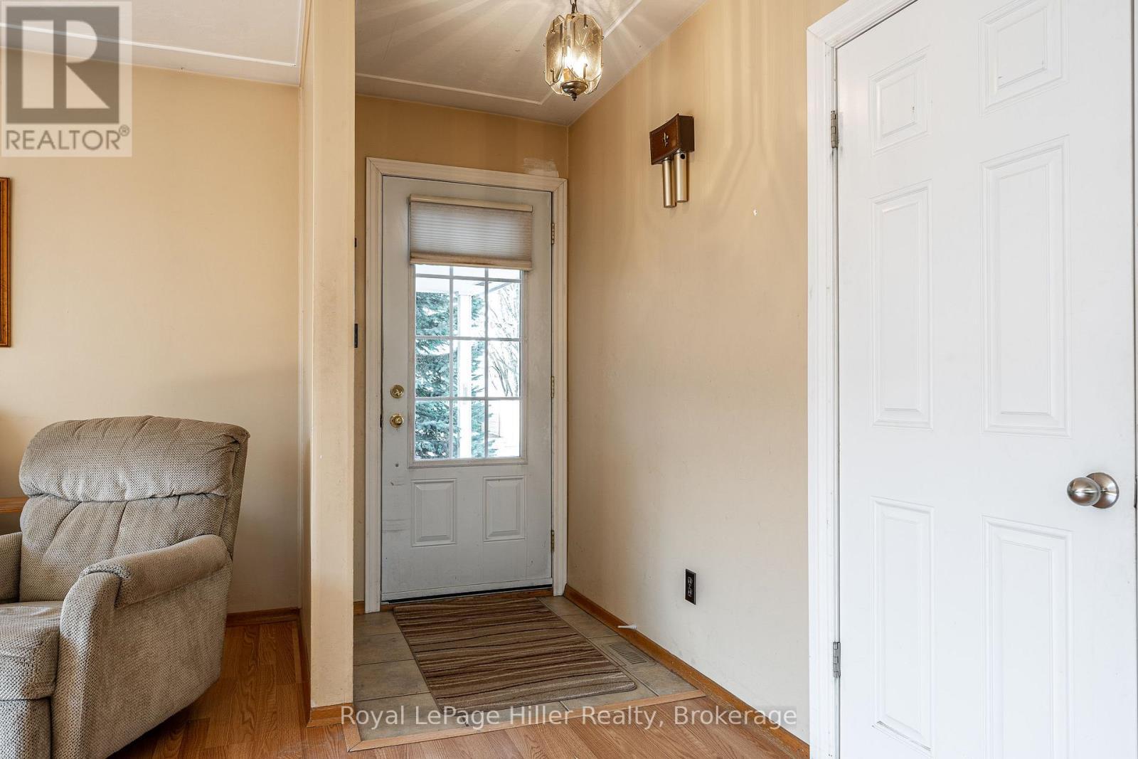












16 PARK LANE DRIVE

,
Stratford,




Ontario
N5A5B9


